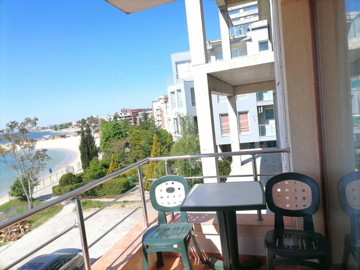 Elizabeth Beach Apartments Νεσέμπαρ Εξωτερικό φωτογραφία